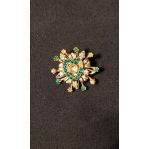 Vintage 1950s Gold Green Rhinestone Heart Pin Brooch